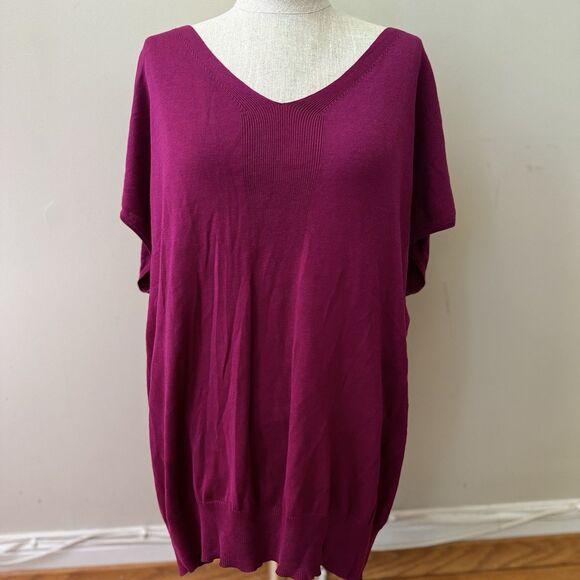 New York & Company Women's Oversize Silk Blend Pullover Vneck Sweater Magenta XS - Picture 1 of 15